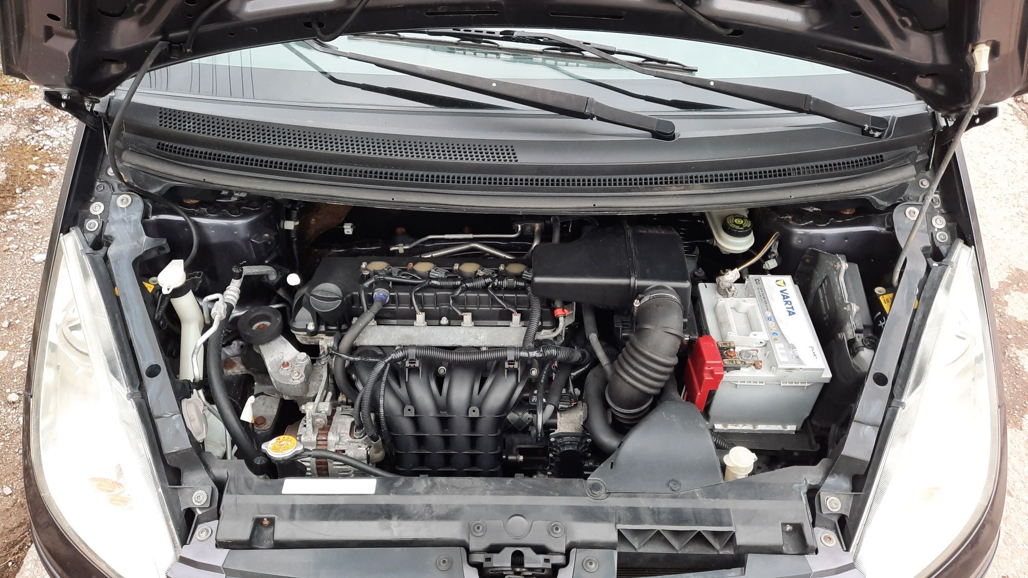 2200лв. Mitsubishi Colt 2005 г.1.3i 95кс