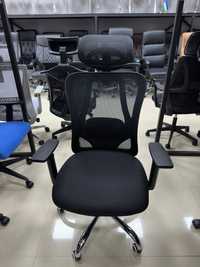 Офисное кресло для руководителя компании