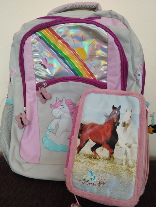 Детска раница с моливник