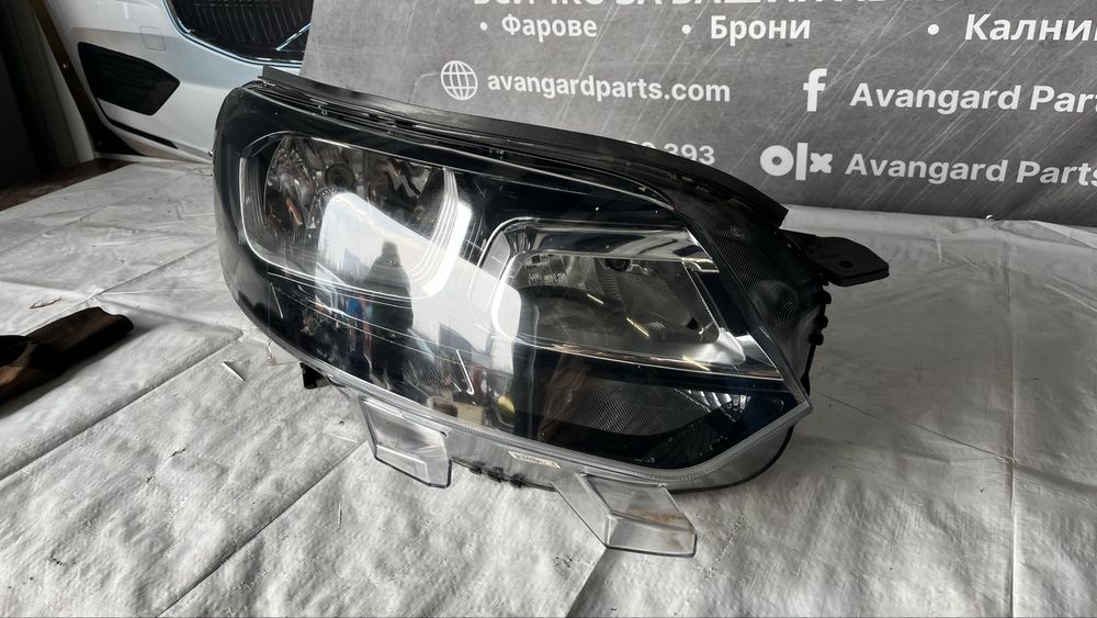 5 броя десен и 2 брой ляв фар Peugeot Expert,Citroen Jumpy
