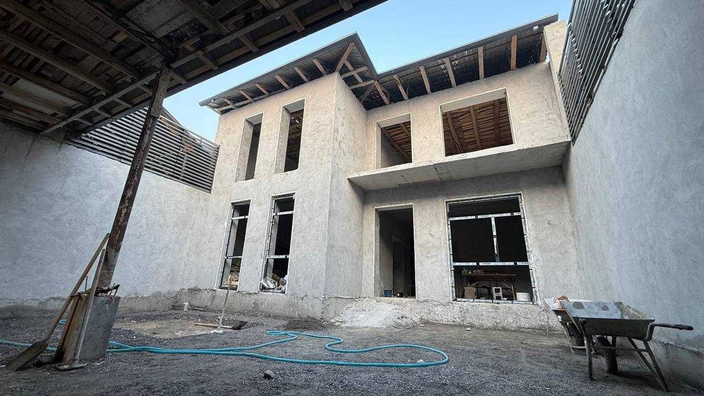 Коттедж 2.5 сотих 2 каватли (320м2) Чкалов Аввал йулида