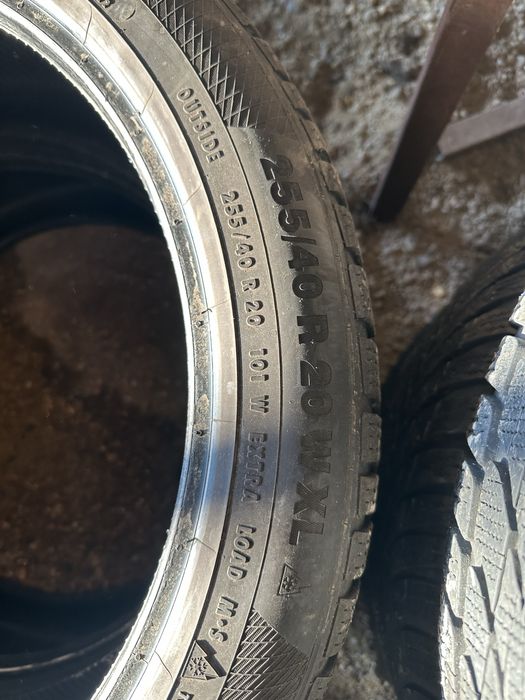255/40r20 continental