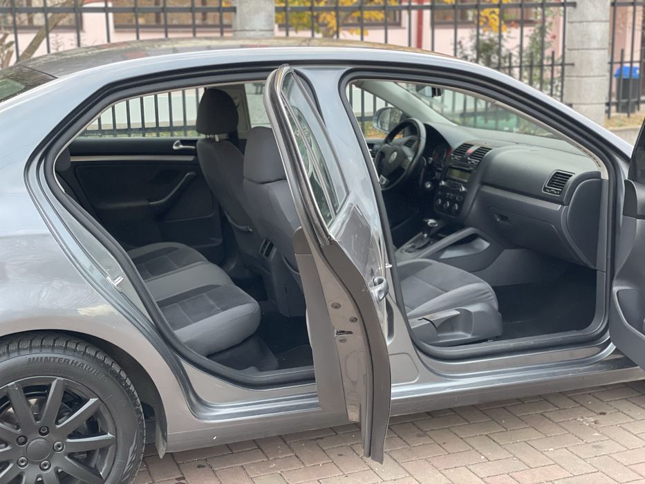 De vanzare VW Jetta an 2009 1.9 diesel Cutie Automata