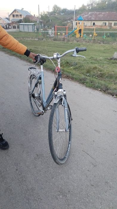 Vând bicicleta intr o stare foarte buna
