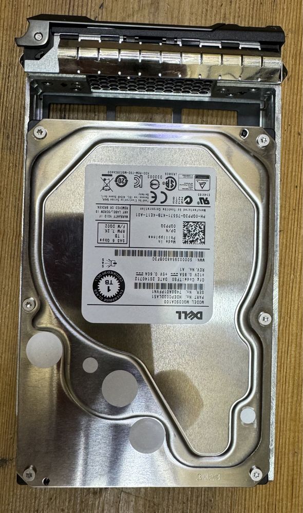 HDD SSD Блок питания ОЗУ Сетевая карта для серверов HP и DELL