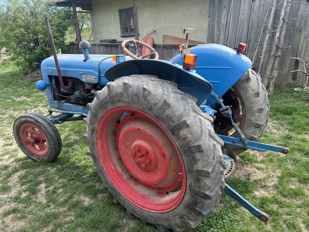 Tractor Fordson Major 55cp