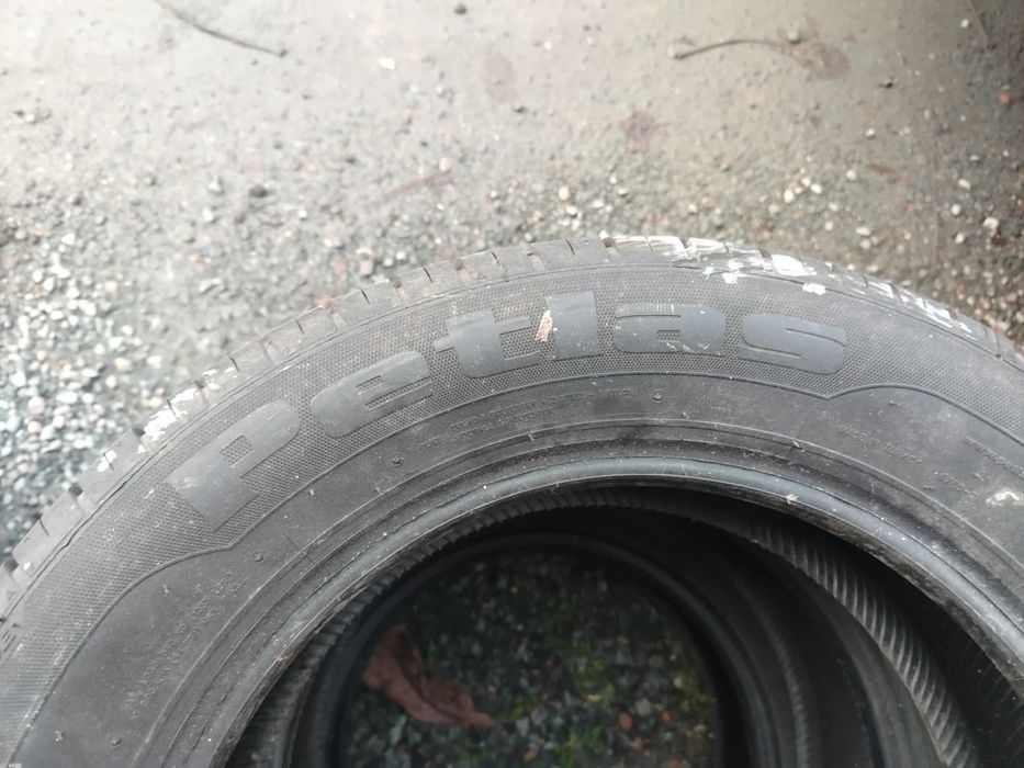Anvelope de VARĂ 195 60 15