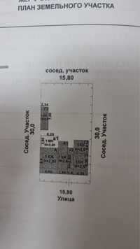 Продаю дом на первом учатке, участок угловой можно под бизнес.