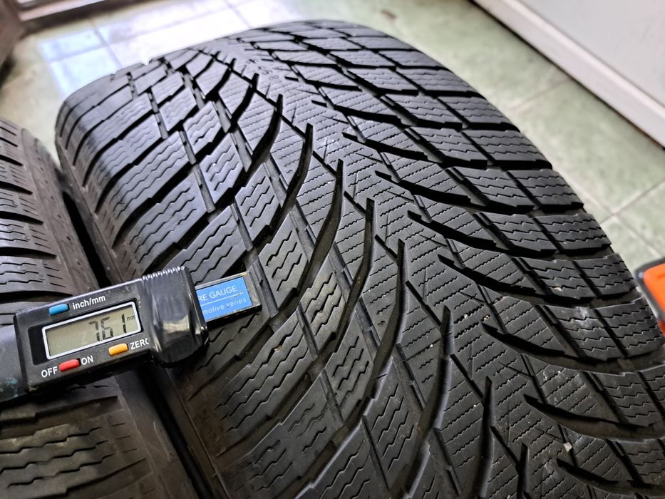 2 anvelope 225/45 R17 Nokian profil 8mm