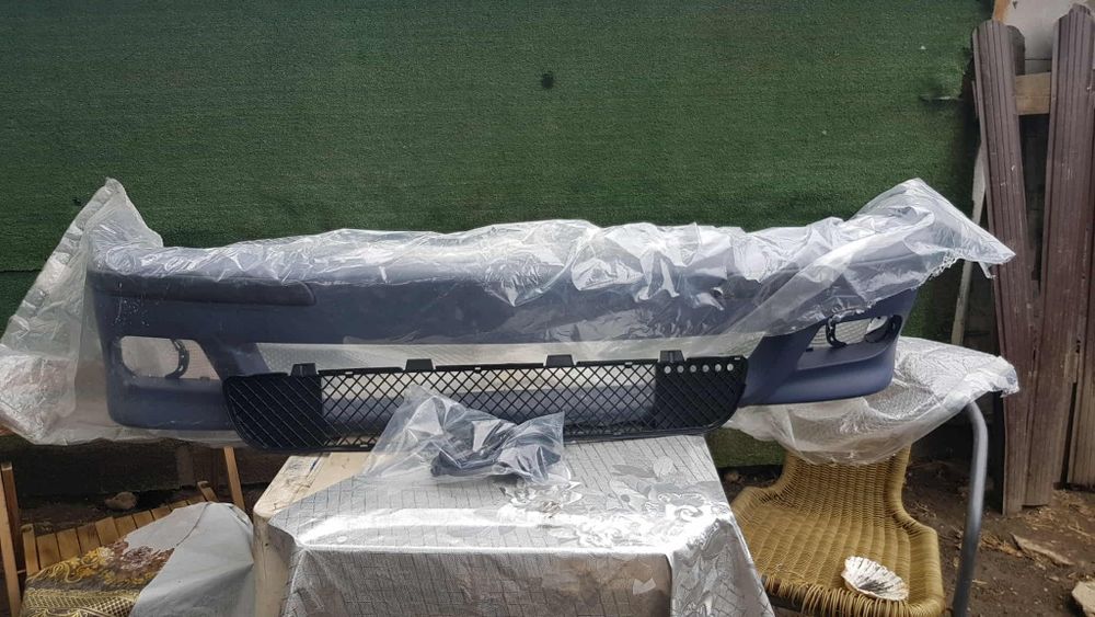 Piese e39 aripi ,discuri pe spate,bara fata cu proiectoare M