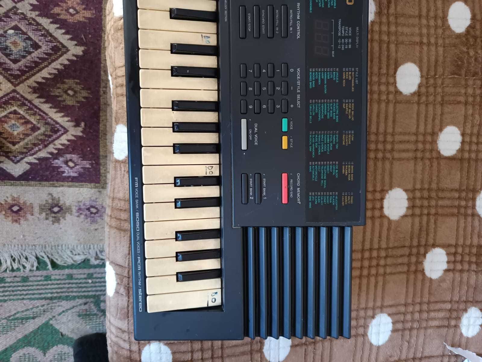 Orga  yamaha PSS-280