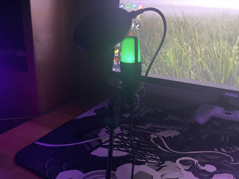 Продам игровой микрофон YANMAI