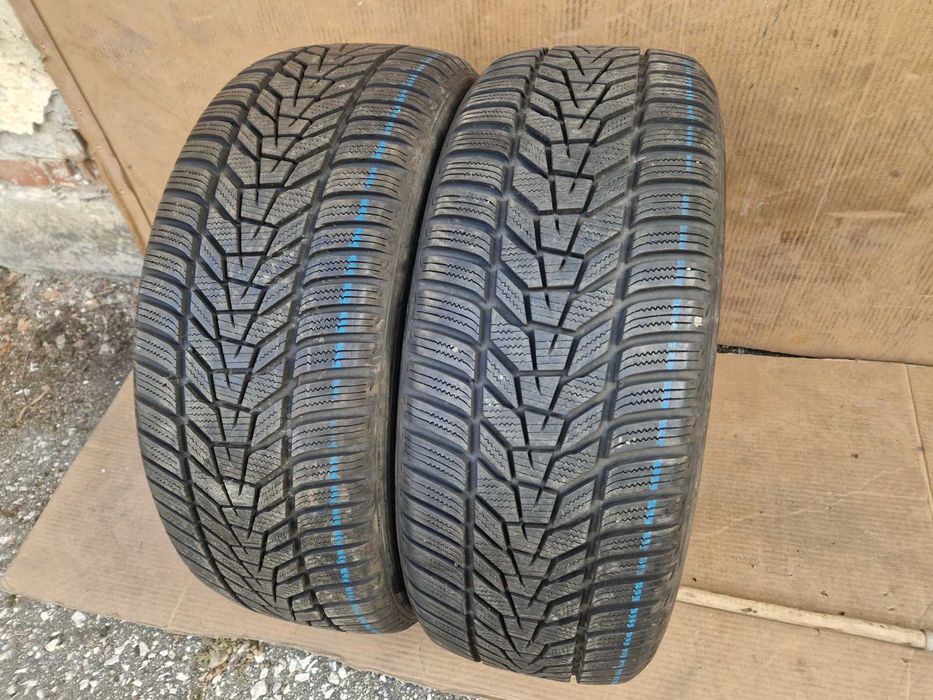 2 Hankook R19 235/50
Зимни гуми 
DOT2921