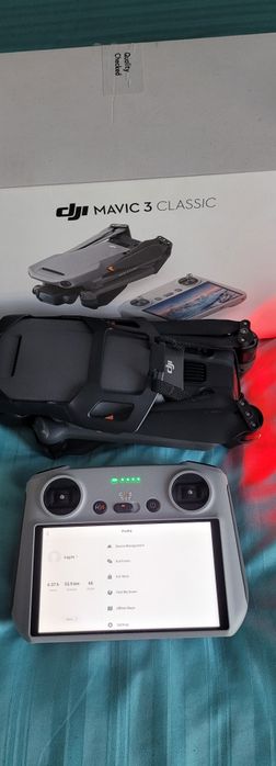 Drona DJI Mavic 3 Classic cu telecomanda , 5.1K, 20MP
