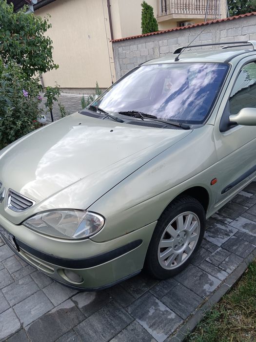 Vând Renault Megane