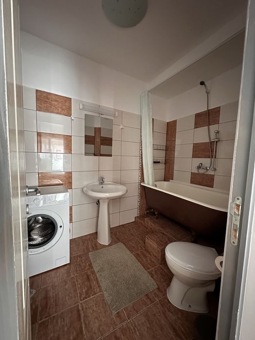 Apartament 2 camere Piata Muncii, 1 min metrou, loc parcare acoperit