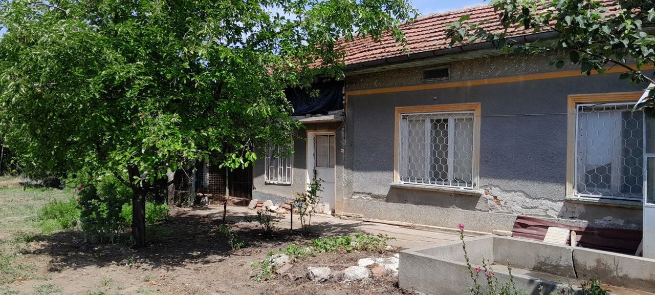 Продава се Къща в Ловеч, Здравец - 100 кв.м за 179 €/кв.м - Снимка #3