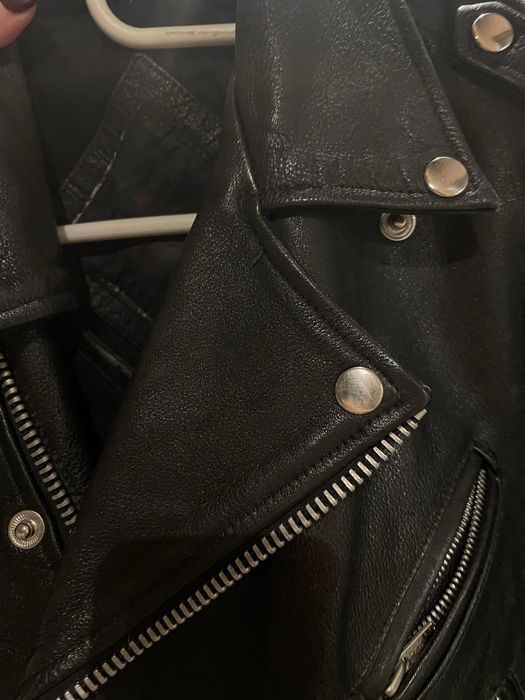 Кожено Черно Яке