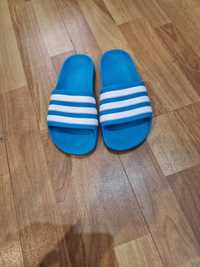 Papuci Adidas masura 33