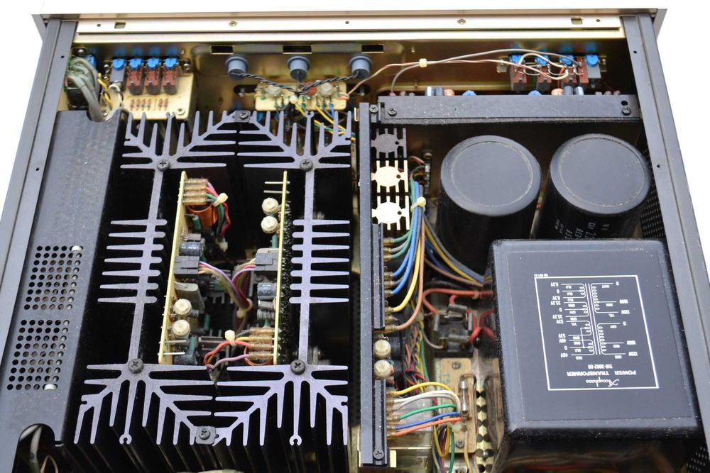 Amplificator Accuphase E 303