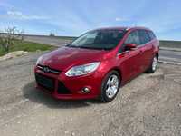 Ford Focus TITANIUM Faruri Xenon Pachet Crome Full Dotari