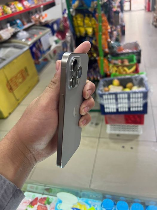 Iphone 15 pro max 512gb sotiladi