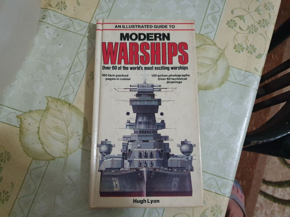 Антикварни книги за военните кораби по света