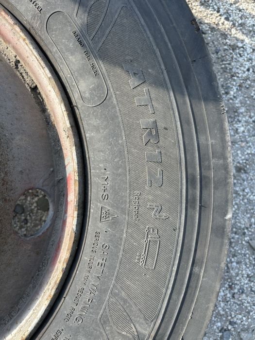 Гума с джанта 235/75/17.5