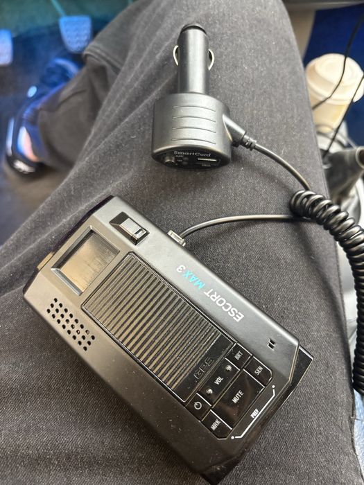 Detector radar escort max 3 deja setat