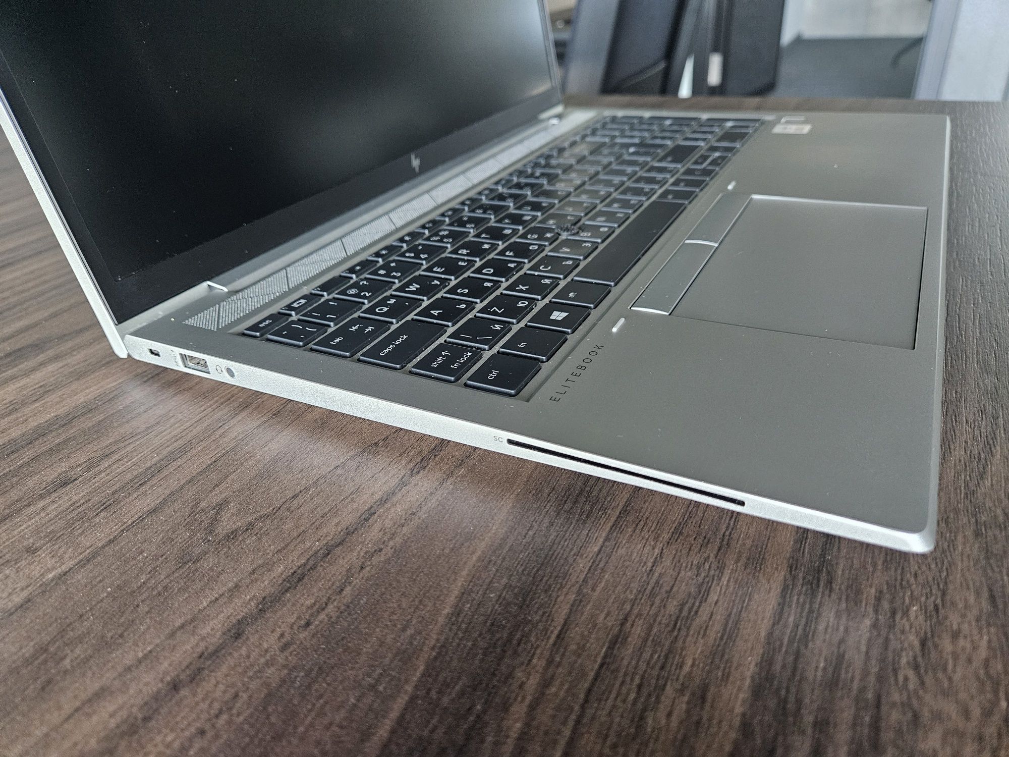 HP Elitebook 850 G7 Core i7-10510U / 24GB / 512GB SSD / Nvidia MX250