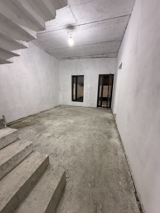 Тан хаус 2 сотик 2 этаж