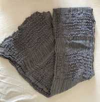 Сив плетен шал / използван