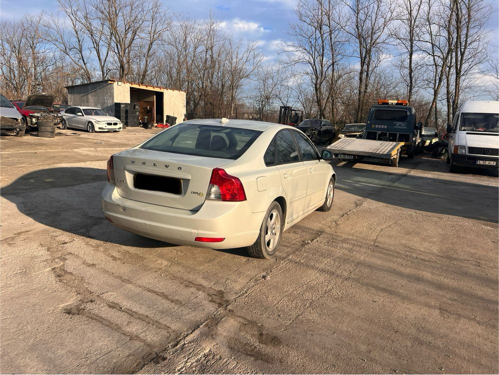 Dezmembrez Volvo S40 1.6d D4162T Euro5