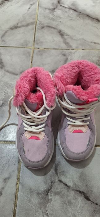 Încălțăminte fetiță