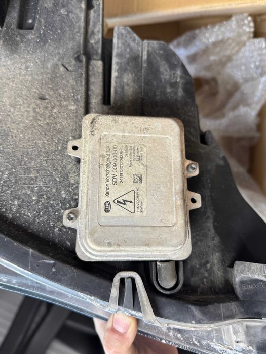 Фарове за BMW X6 E71, dynamic xenon BMW