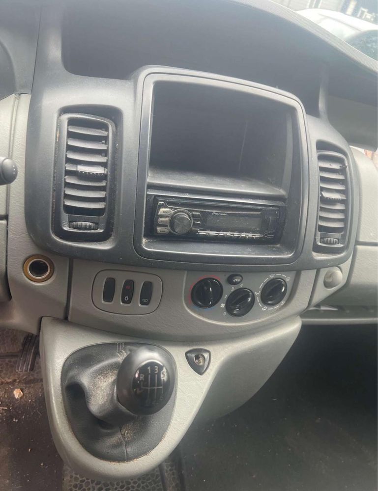 Opel Vivaro 2.0i 115hp FR4H  GPL