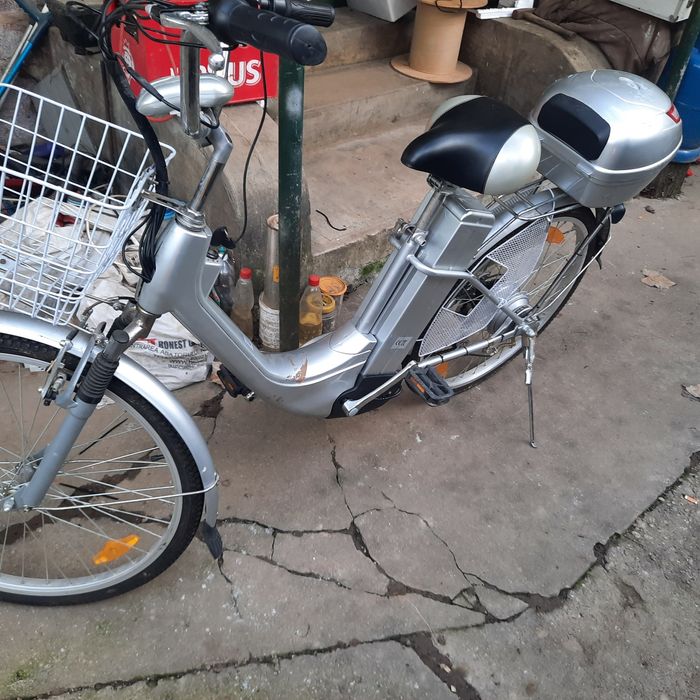 Bicicleta electrica cu accumulator litiu 36v 13A