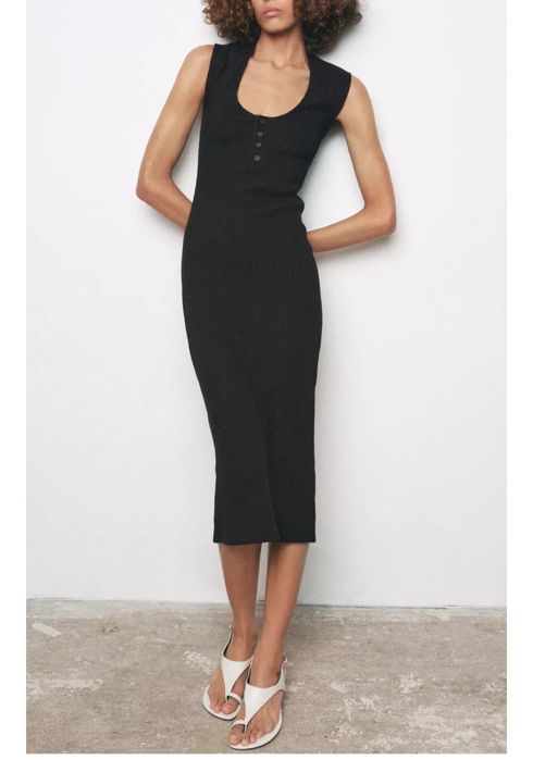 Rochii Zara noi cu eticheta