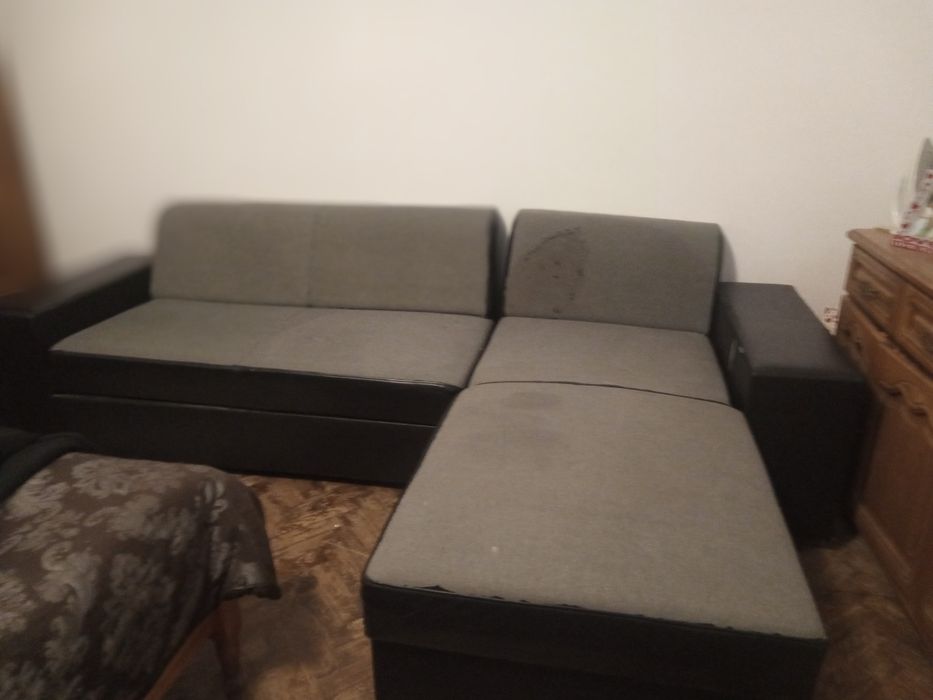 Vând canapea extensibila
