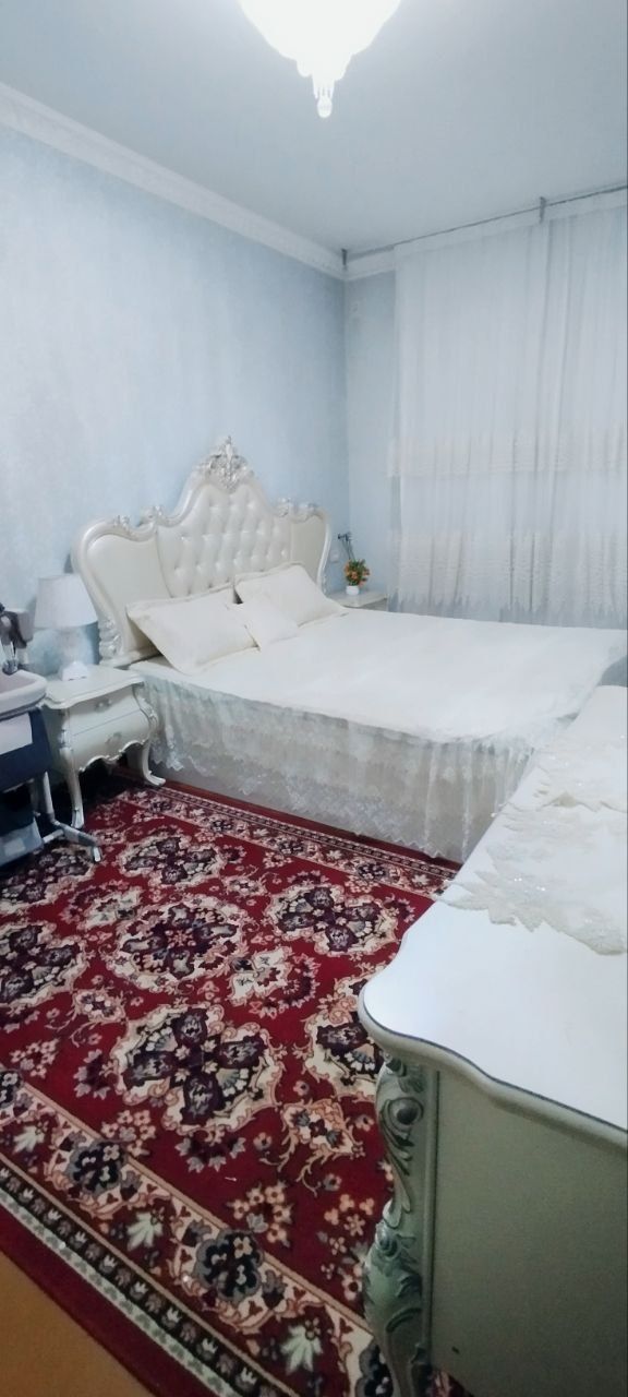 Уй сотилади 4 хонали