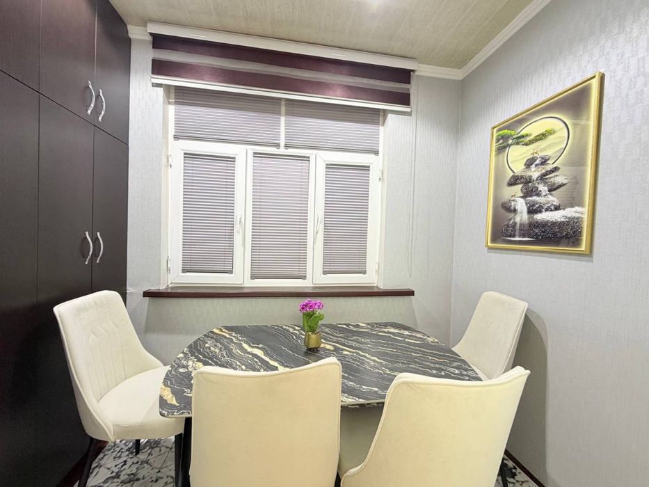 Mirzo Ulugbek metrosiga 5 menutlik yul 3 xona