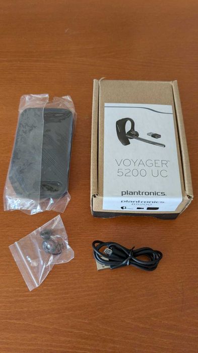 Хендсфри / Слушалка Plantronics Voyager 5200 UC Plus