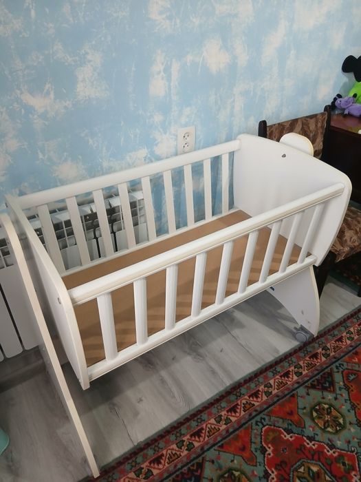 Детская кроватка люлька