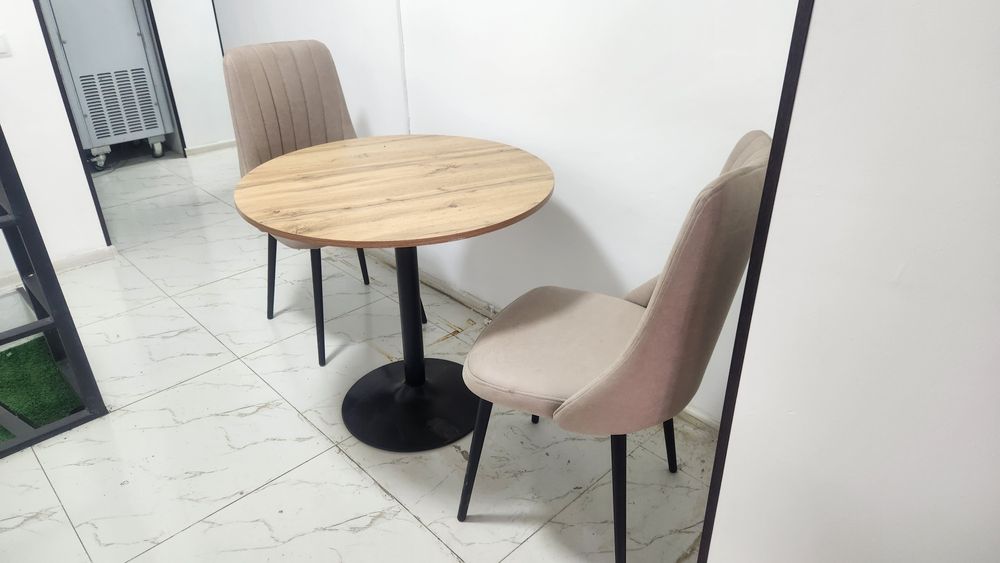 Продам стол и стуля 100$