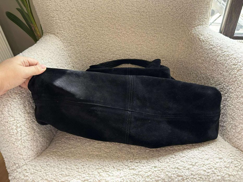 Furla Hobo голяма черна велурена чанта хобо