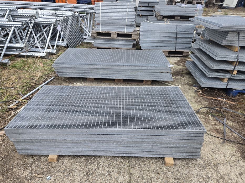 Grătare zincate grilaje rigole pardoseli industriale