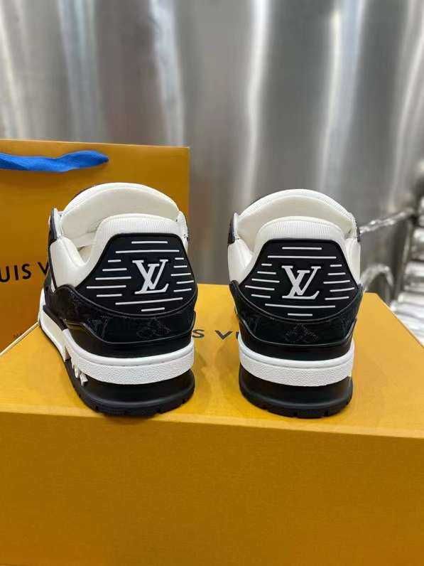 Louis Vuitton Trainer lv обувки
