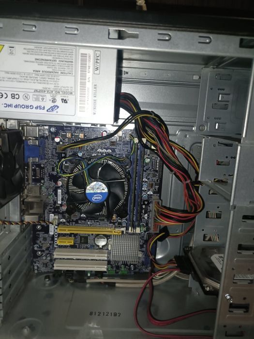 Продаю компьютер core i3