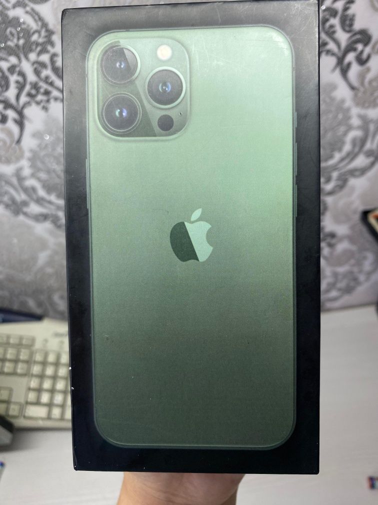 iPhone 13 pro (XR)