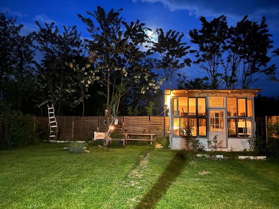 Schimb(NU VAND) casa, cu apartament in Bucuresti